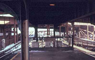 [Elevated subway station]